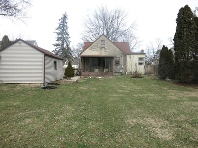 693 Garden Rd, Columbus, OH 43214 - photo 2