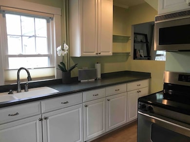 39 Twitchell St unit Rear, Wellesley, MA 02482 - photo 3