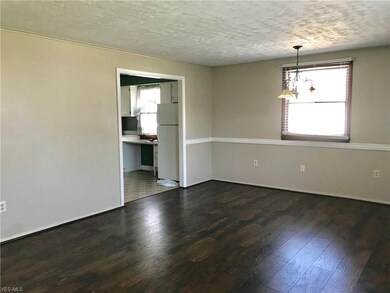 4409 Camden Ave, Lorain, OH 44055 - photo 3