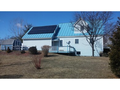 95 Acorn St, White River Junction, VT 05001 - photo 4