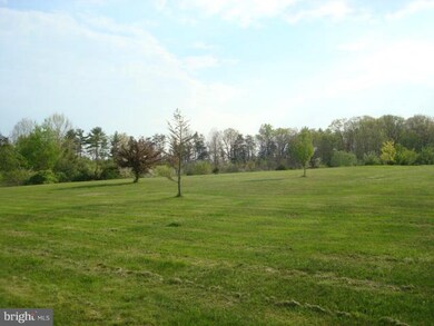 348 Vesper Dr, Hedgesville, WV 25427 - photo 3