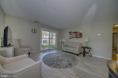 409 Paddock Ct unit 409, Sewell, NJ 08080 - photo 5
