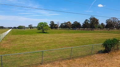 1435 Cumings St, Rosenberg, TX 77471 - photo 4