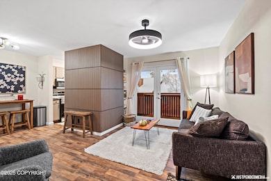 7321 Huntsmen Cir unit 21H, Anchorage, AK 99518 - photo 2