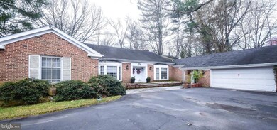 4142 Presidential Dr, Lafayette Hill, PA 19444 - photo 2