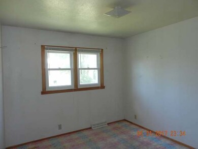 305 1st St SE, Mandan, ND 58554 - photo 6