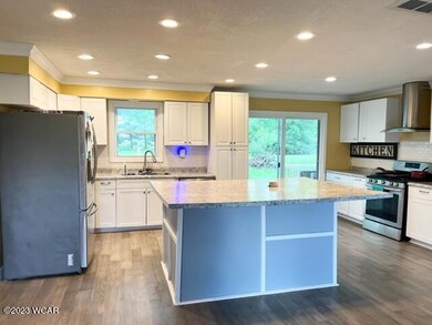 3175 Clement (15)