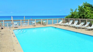 1501WWaterPoolwithView