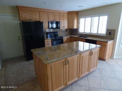 Beautiful Upgraded Maple Cabinets