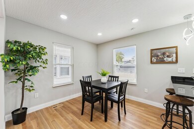 7-web-or-mls-1411-e-24th-ave