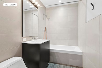 540 W 28th St unit 9G, New York, NY 10001 - photo 5