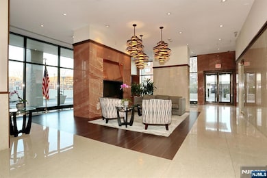 River Ridge unit 16D, Fort Lee, NJ 07024 - photo 4