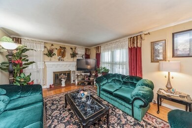 32 Saint Elmo Rd, Worcester, MA 01602 - photo 3