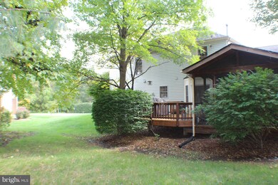 15257 Surrey House Way, Centreville, VA 20120 - photo 2