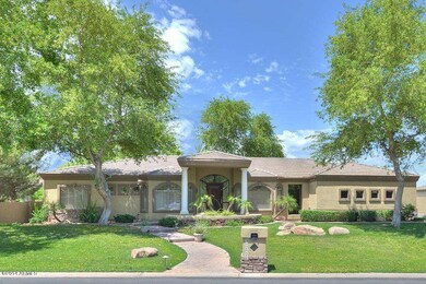 322 N Parkcrest St, Gilbert, AZ 85234 - photo 2