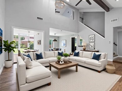 Grand living room, open, airy, light and bright, v
