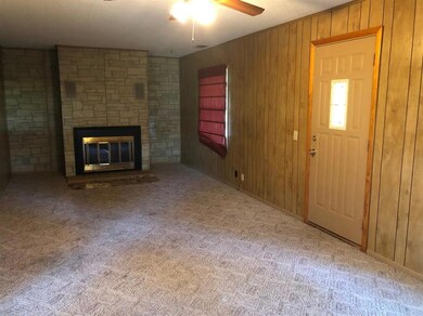 1301 S 32nd St, Parsons, KS 67357 - photo 7