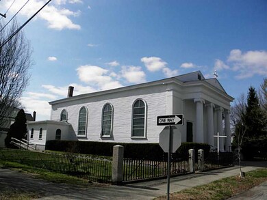 21 Lyndon St, Warren, RI 02885 - photo 3