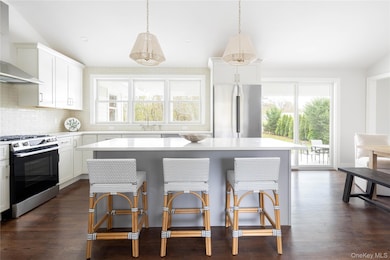 1995 Ruth Rd, Mattituck, NY 11952 - photo 6