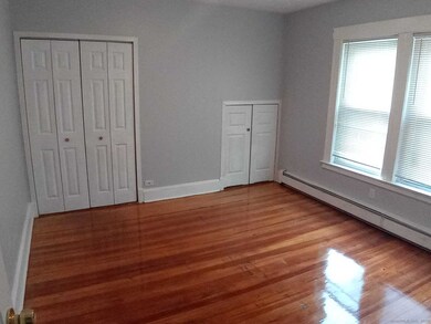 110 Evergreen Ave unit 1st Floor, Hartford, CT 06105 - photo 5