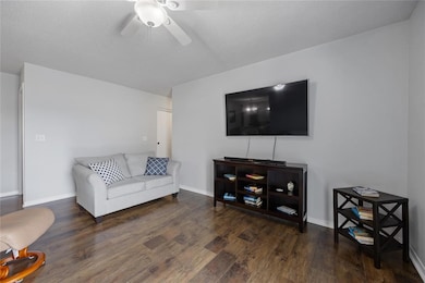 3918 Lexington Dr NE unit C, Cedar Rapids, IA 52402 - photo 5