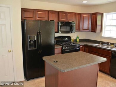 10287 Stewards Chance Ln, White Plains, MD 20695 - photo 5