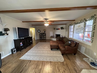 3011 55th St, Lubbock, TX 79413 - photo 2