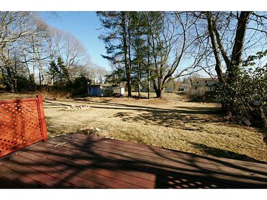 126 Greenwood Dr, Wakefield, RI 02879 - photo 4