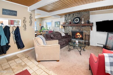 2497-Chamonix-Ln-J4-MLS_02