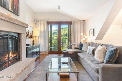 Ritz Carlton Residences 616 MLS-22