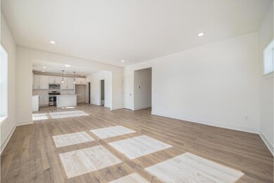 STG142-E2390-Great Room3