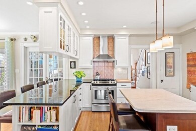 21 Raymond Ave, Somerville, MA 02144 - photo 3