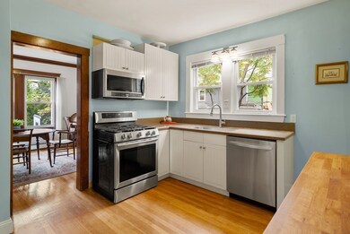 69 Albano St unit 1, Roslindale, MA 02131 - photo 4