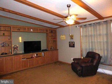 3053 Finland Rd, Pennsburg, PA 18073 - photo 2