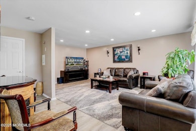 111 Joan Ct unit 111, Jackson, NJ 08527 - photo 2