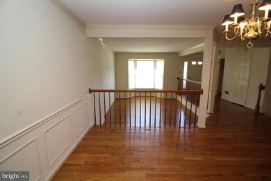10808 Brewer House Rd, Rockville, MD 20852 - photo 7