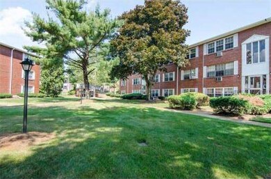 8 Tara Dr unit 3, Weymouth, MA 02188 - photo 2