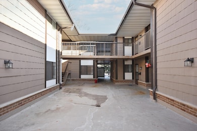 8605 N Servite Dr unit 105, Milwaukee, WI 53223 - photo 4