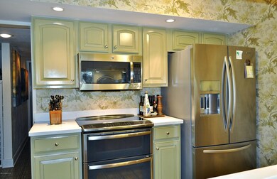 Kitchen 1