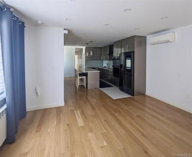 58-09 61st St, Maspeth, NY 11378 - photo 6