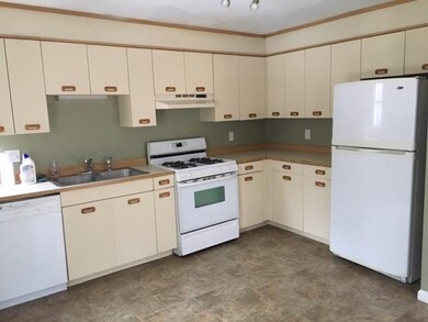 10 Darby Field Common unit D, Lee, NH 03861 - photo 3