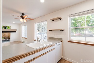 3374 Southbend Place unit 101, Bellingham, WA 98226 - photo 5