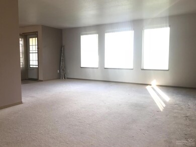 2941 SW 24th Ct, Redmond, OR 97756 - photo 2