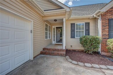 5308 Oaktree Dr, Gastonia, NC 28052 - photo 4