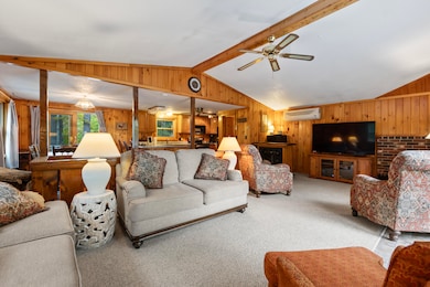 11 Top Hill Rd_140