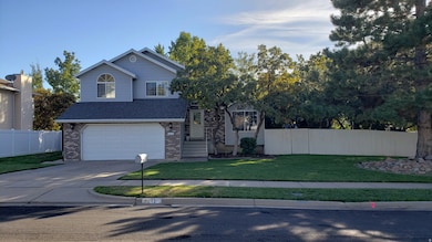 1712 E 2800 N, Layton, UT 84040 - photo 3