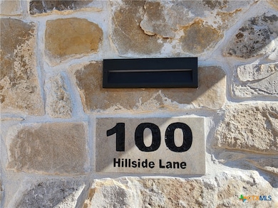 100 Hillside Ln, Lampasas, TX 76550 - photo 2