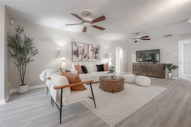 4606 W Oakellar Ave, Tampa, FL 33611 - photo 5