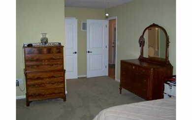 588 NW Harris Lake Dr, Lake City, FL 32055 - photo 4