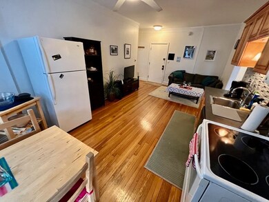 36 Winchester St unit 7, Brookline, MA 02446 - photo 3